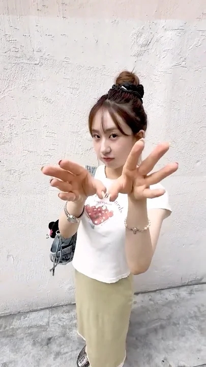 Representative background image loved by Jeon Yujin fandom