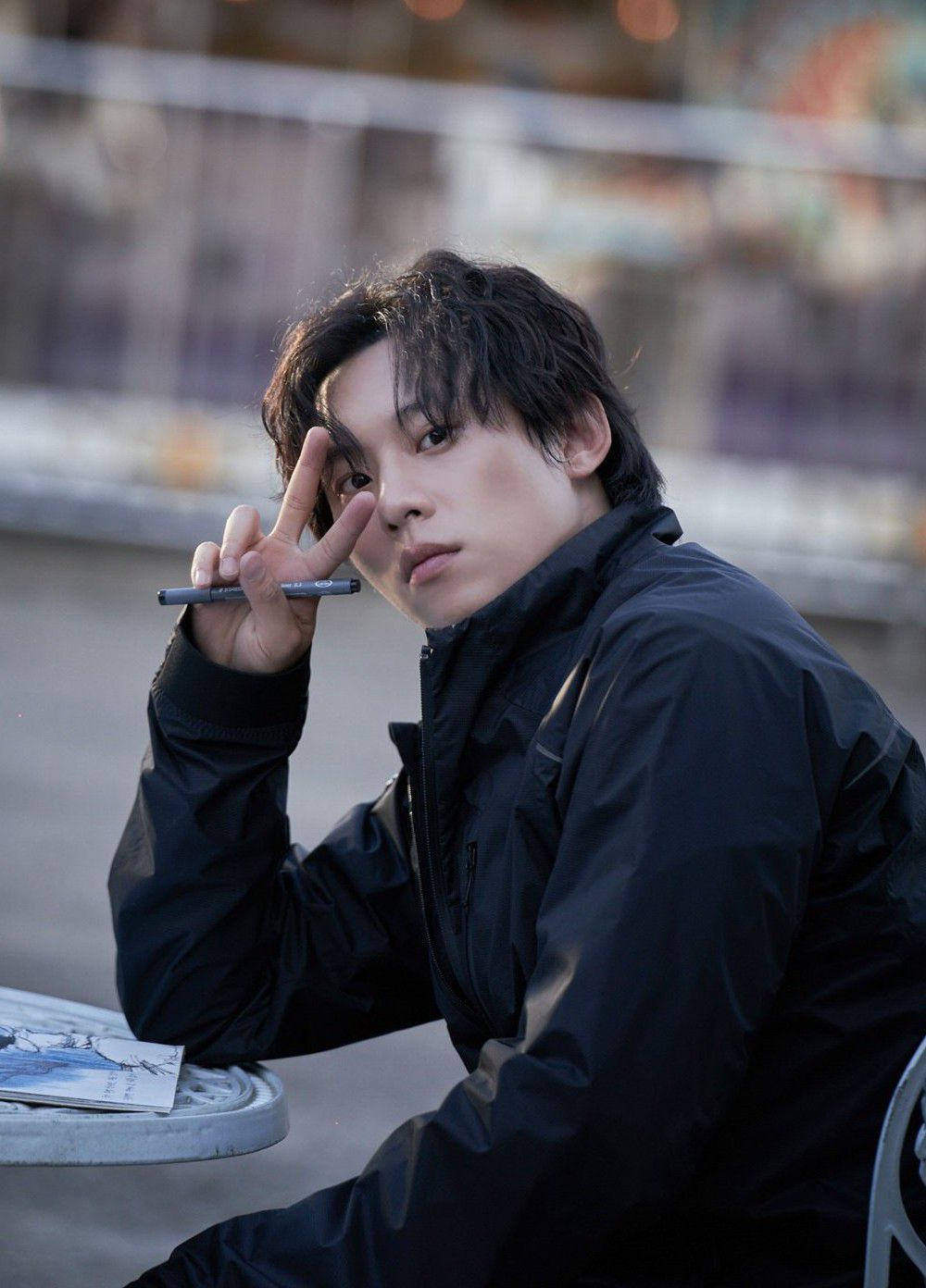 Behind-the-scenes cut of Kim Sungcheol