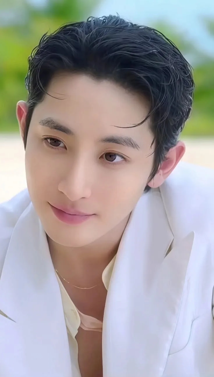 Behind-the-scenes cut of Lee Soohyuk
