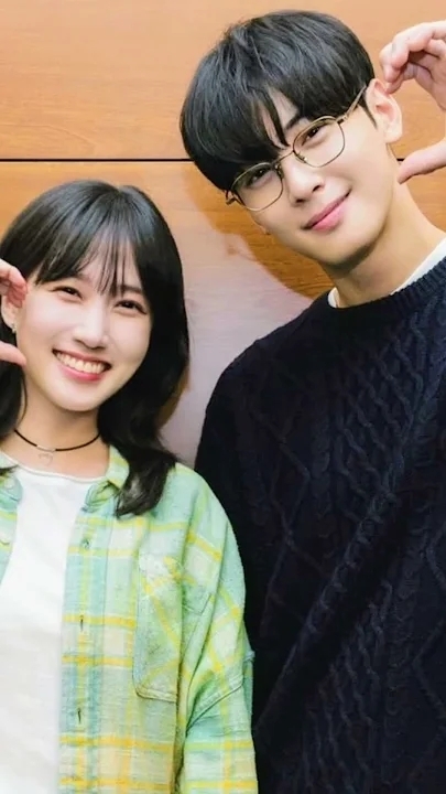 Emotional wallpaper shared by fans for Cha Eunwoo