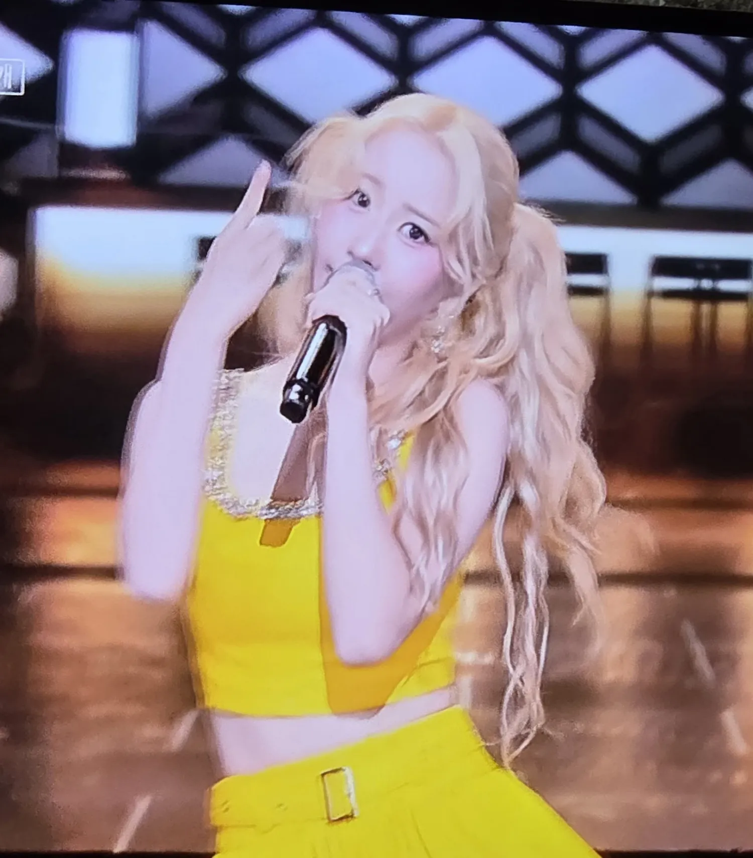 Recent activity shot of Oh Yujin