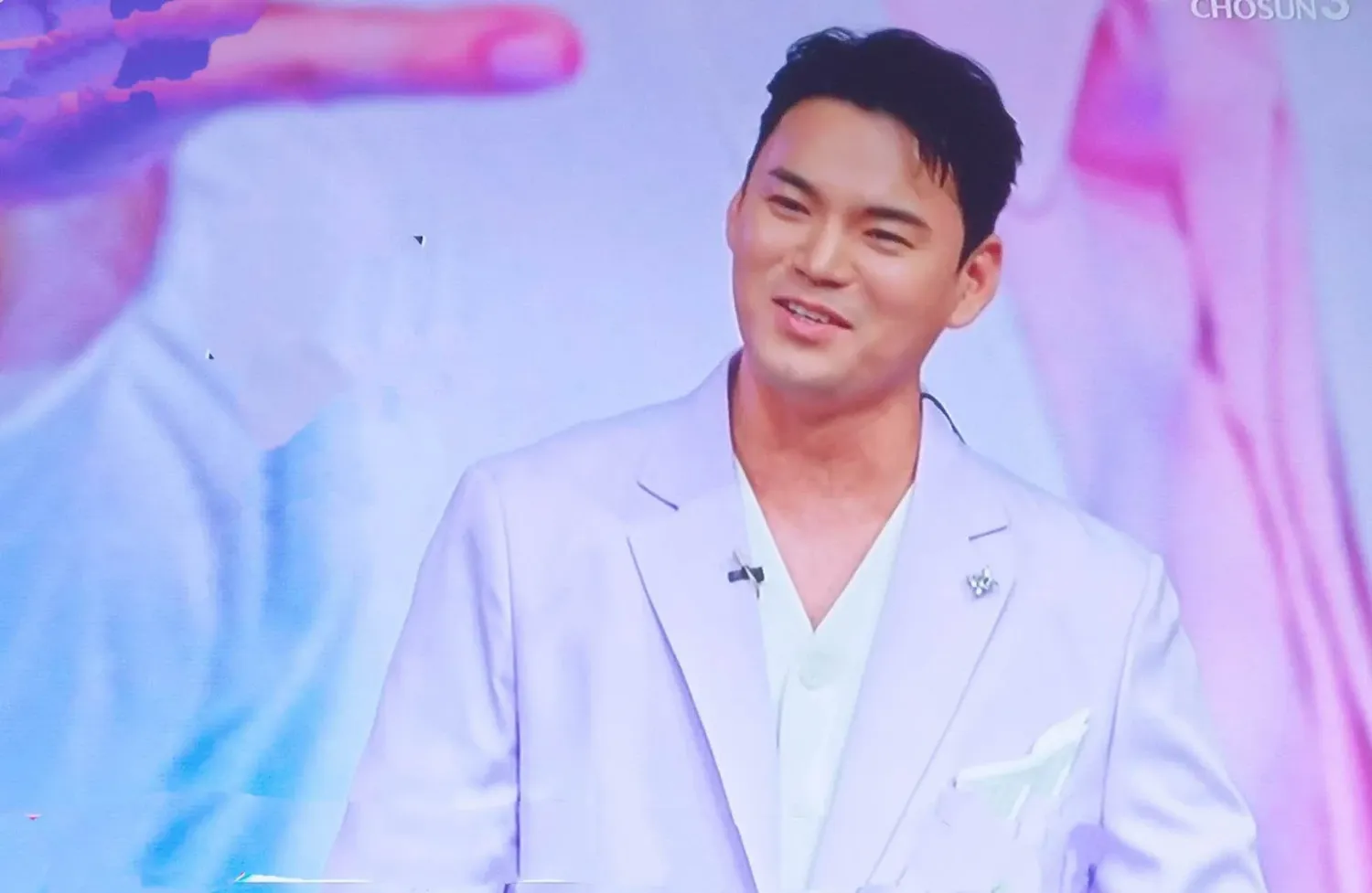 Behind-the-scenes cut of Cheonrokdam