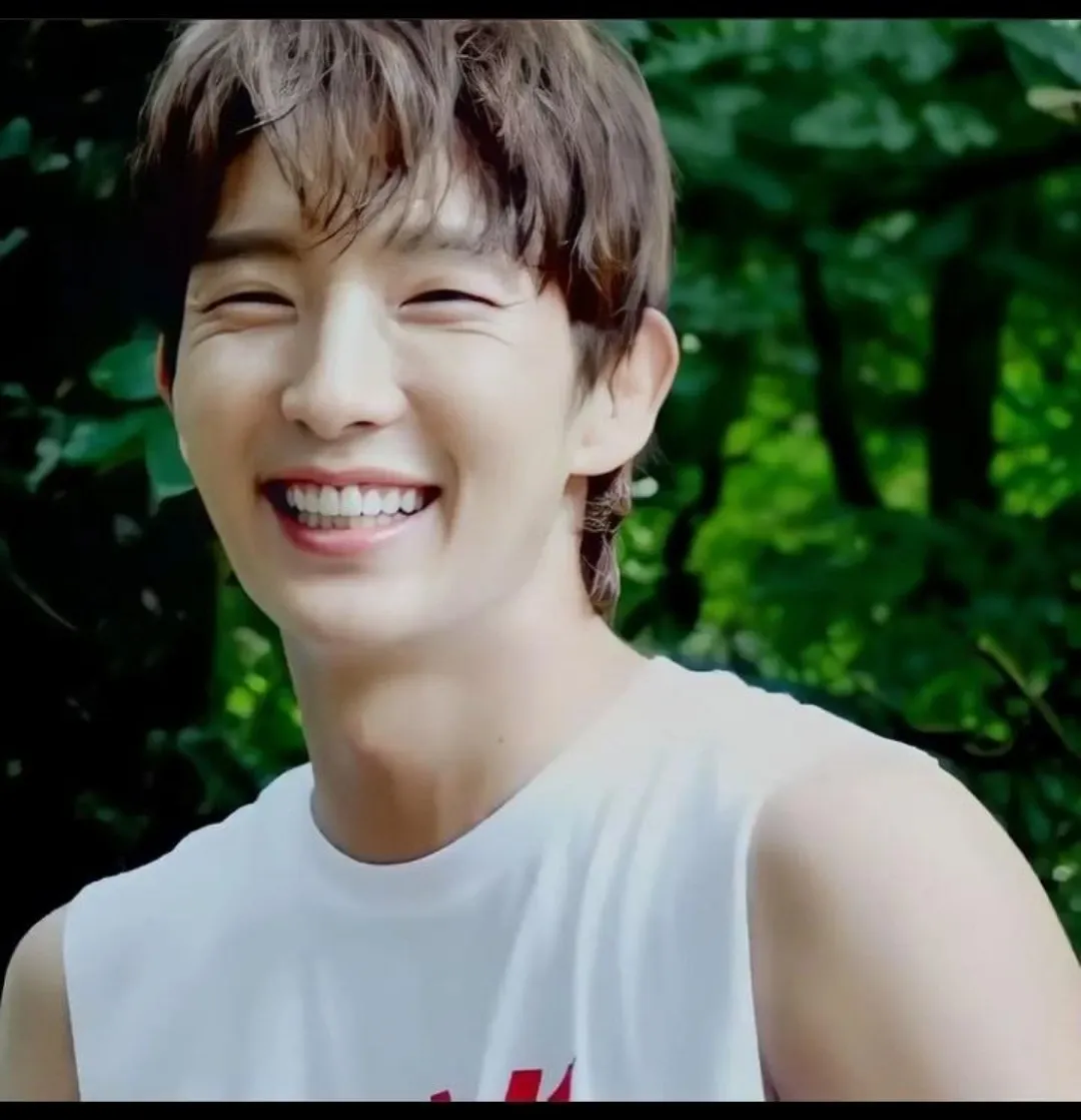 이준기 최근 활동샷