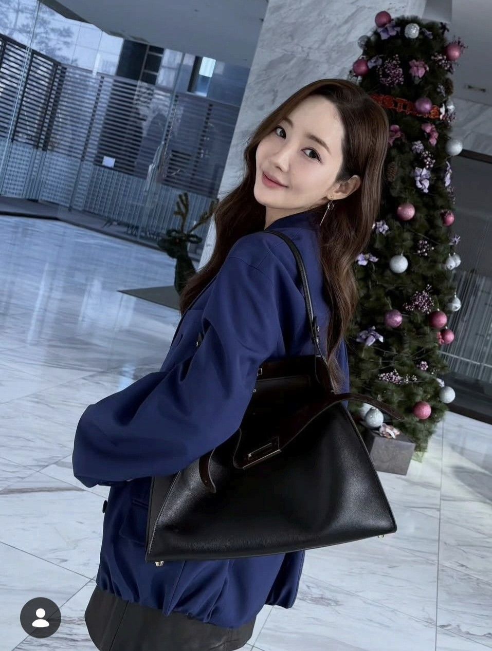 Latest photo of Park Minyoung