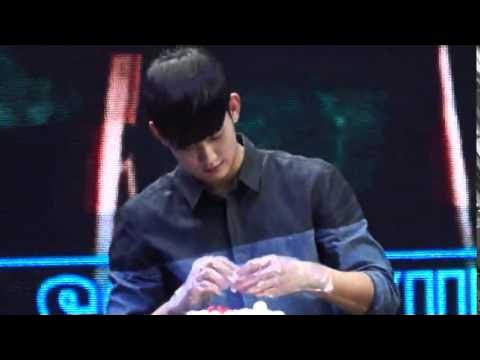 A moment captured by a fan of Kim Soohyun