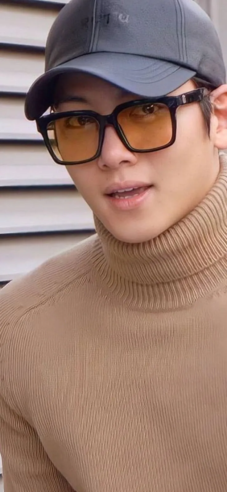 A moment captured by a fan of Ji Changwook