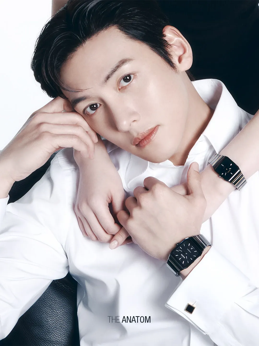 Behind-the-scenes cut of Ji Changwook