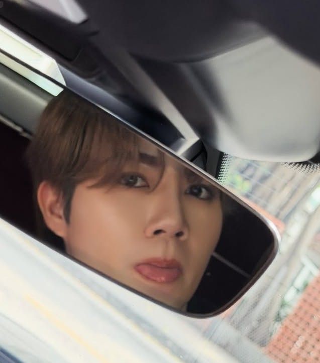 Behind-the-scenes cut of ZeePruk