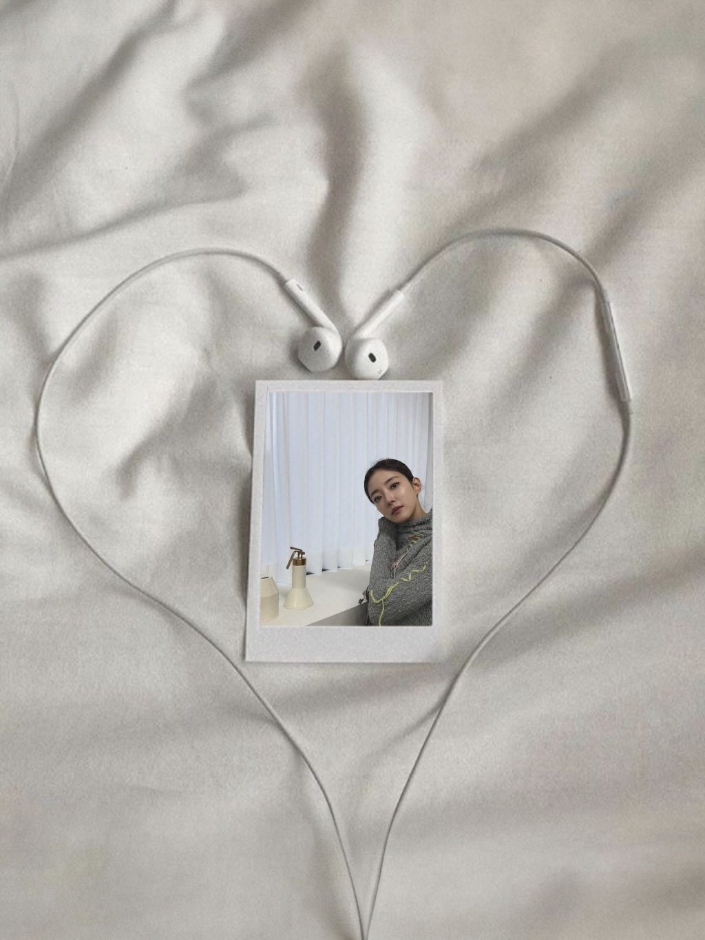 Recent activity shot of Lee Seyoung