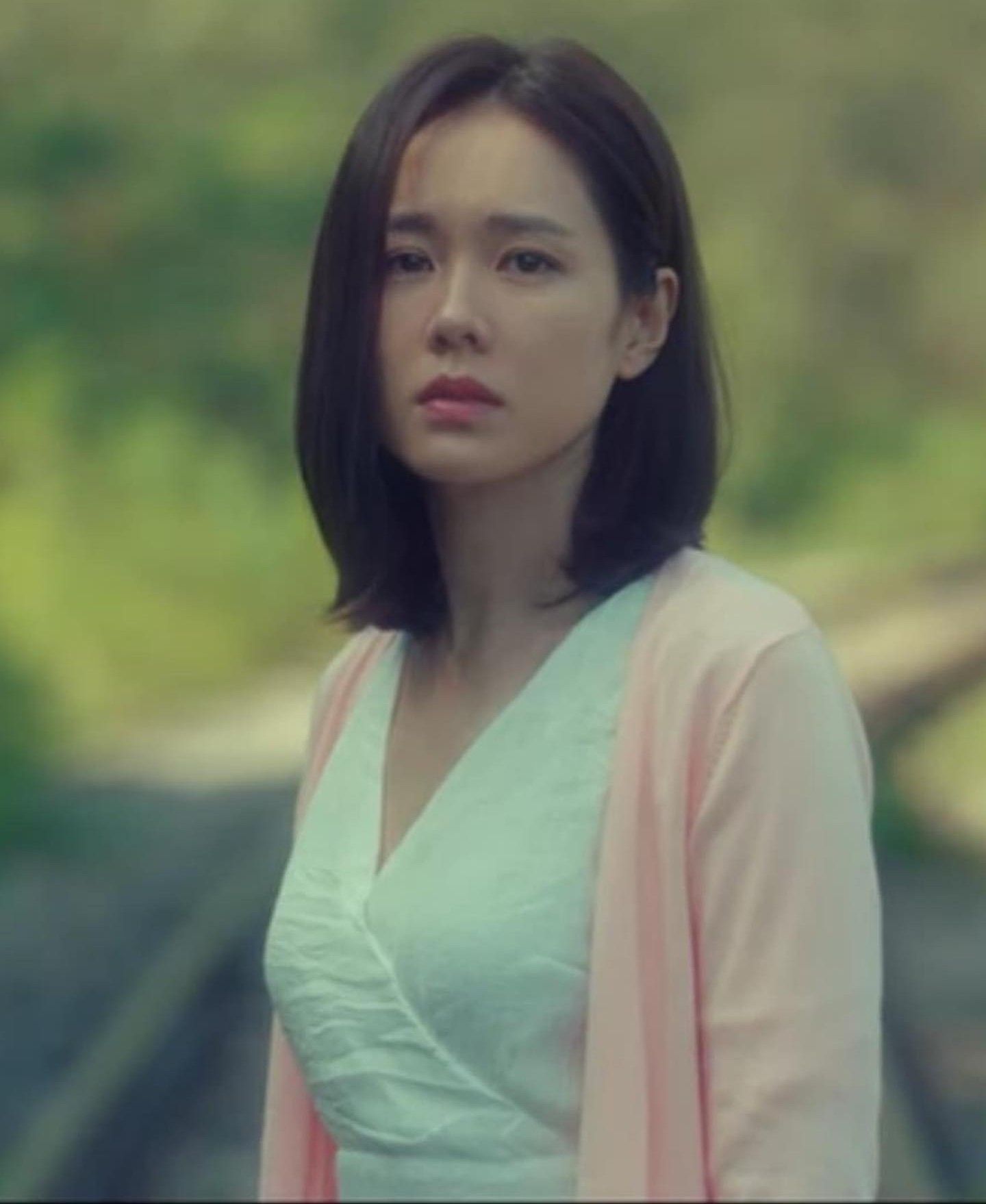 孫藝珍的最新照片