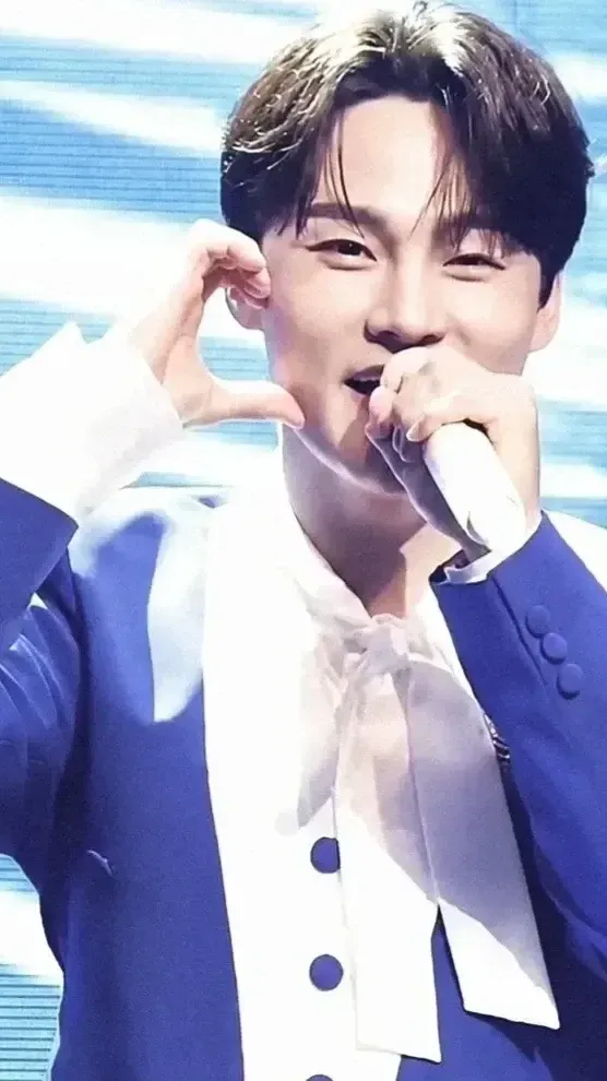 박서진 최근 활동샷