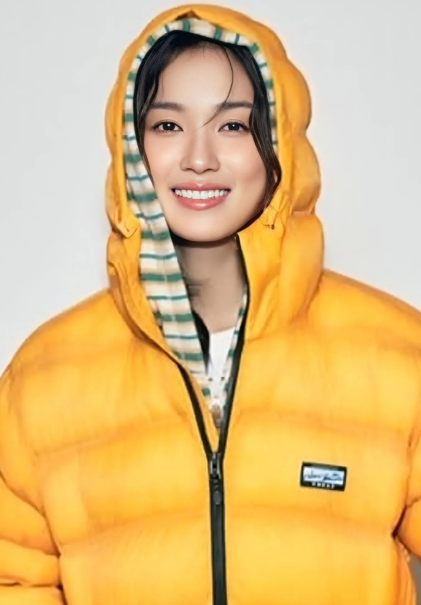 Behind-the-scenes cut of Kim Hyeyoon