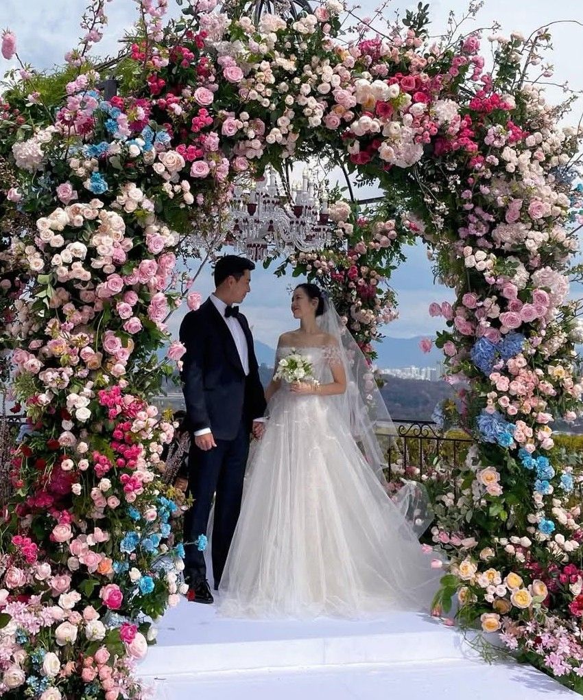 손예진 최근 활동샷