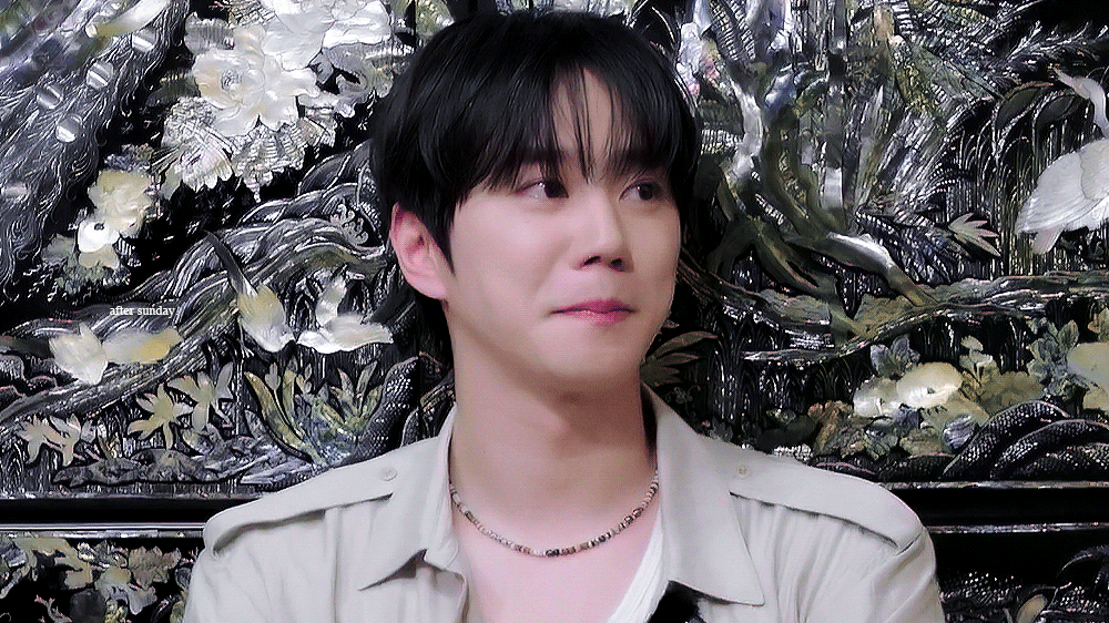 Behind-the-scenes cut of Lee Junyoung