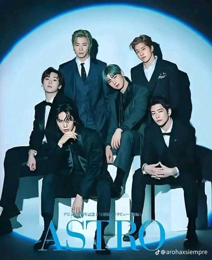 A moment captured by a fan of Cha Eunwoo