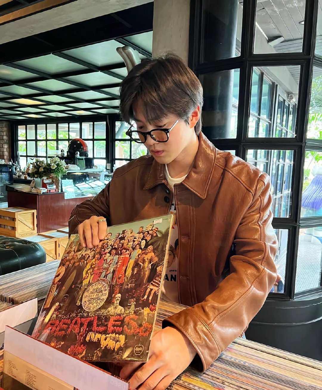 A moment captured by a fan of Suho