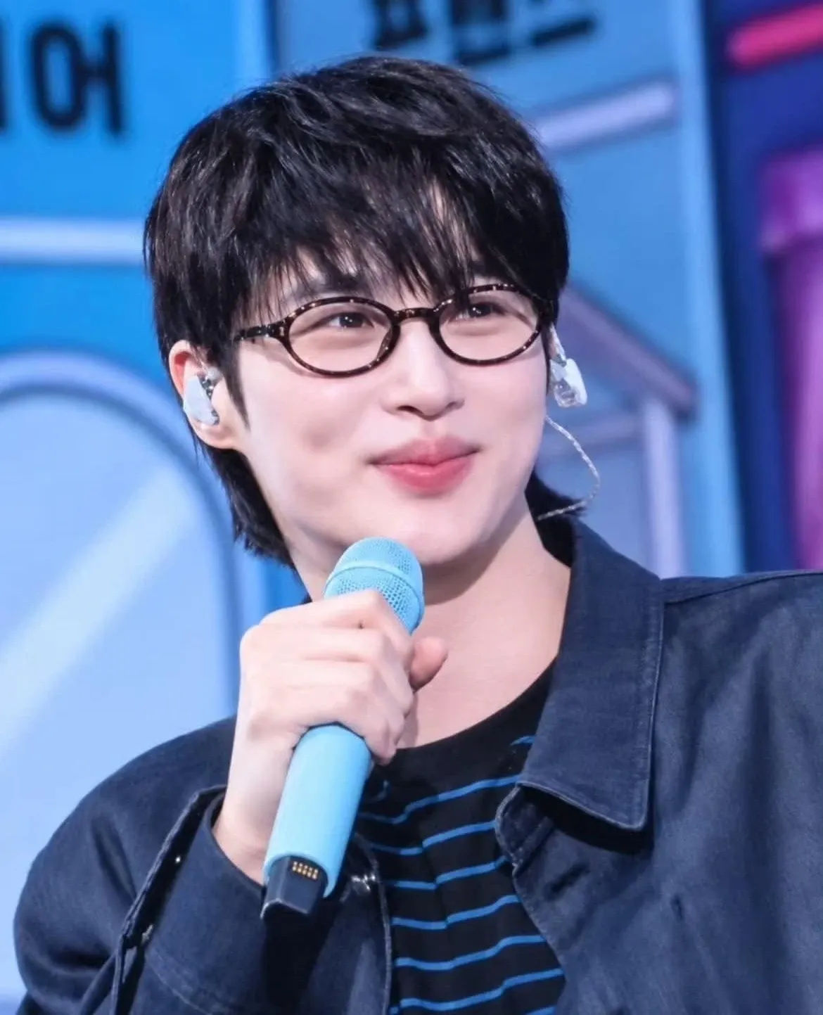 Latest photo of Byeon Wooseok