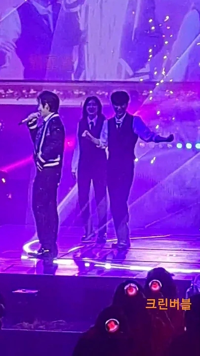 김희재의 비하인드 컷