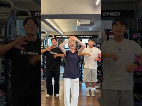 A moment captured by a fan of Kim Jongkook
