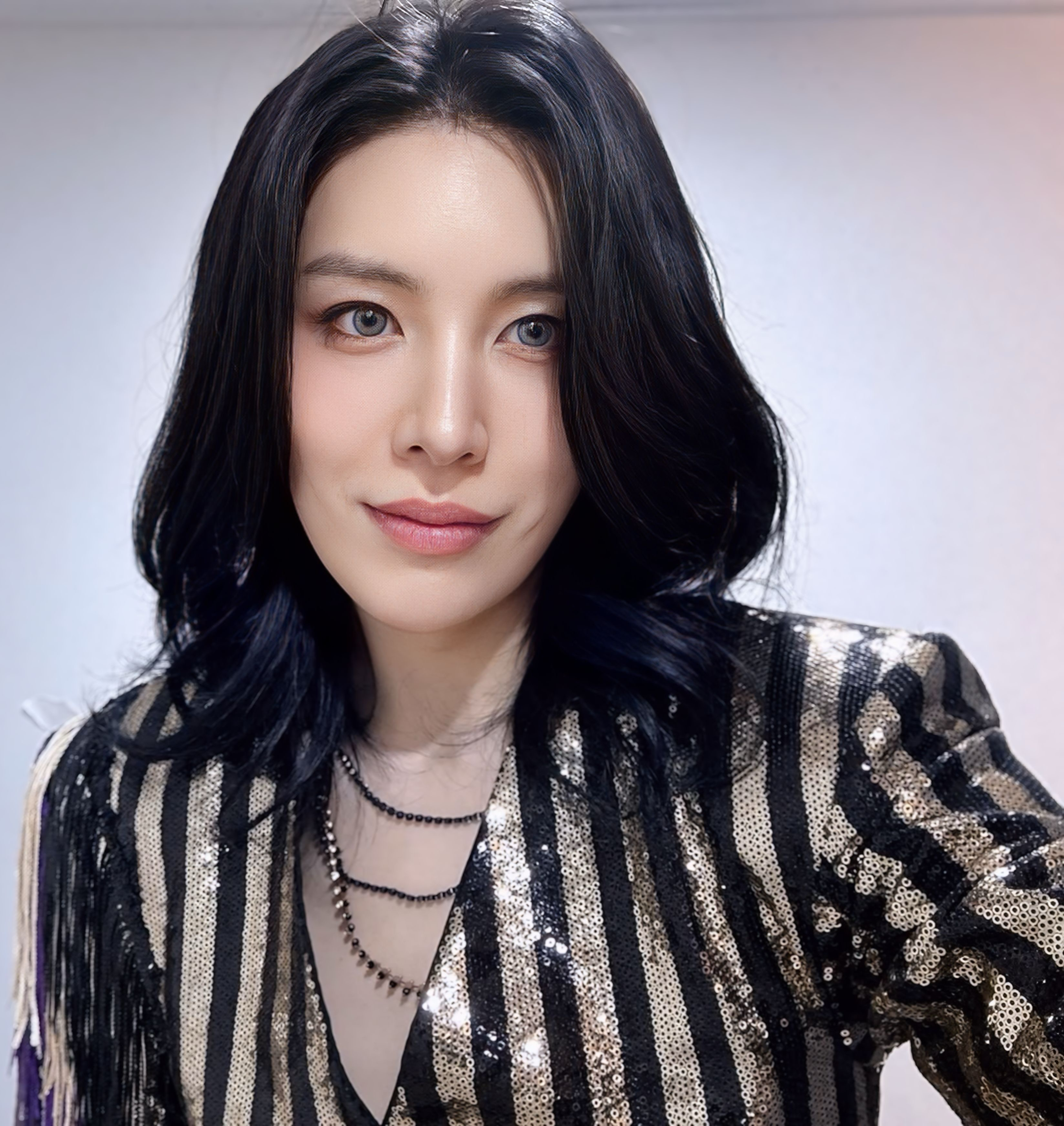 Behind-the-scenes cut of No Minwoo