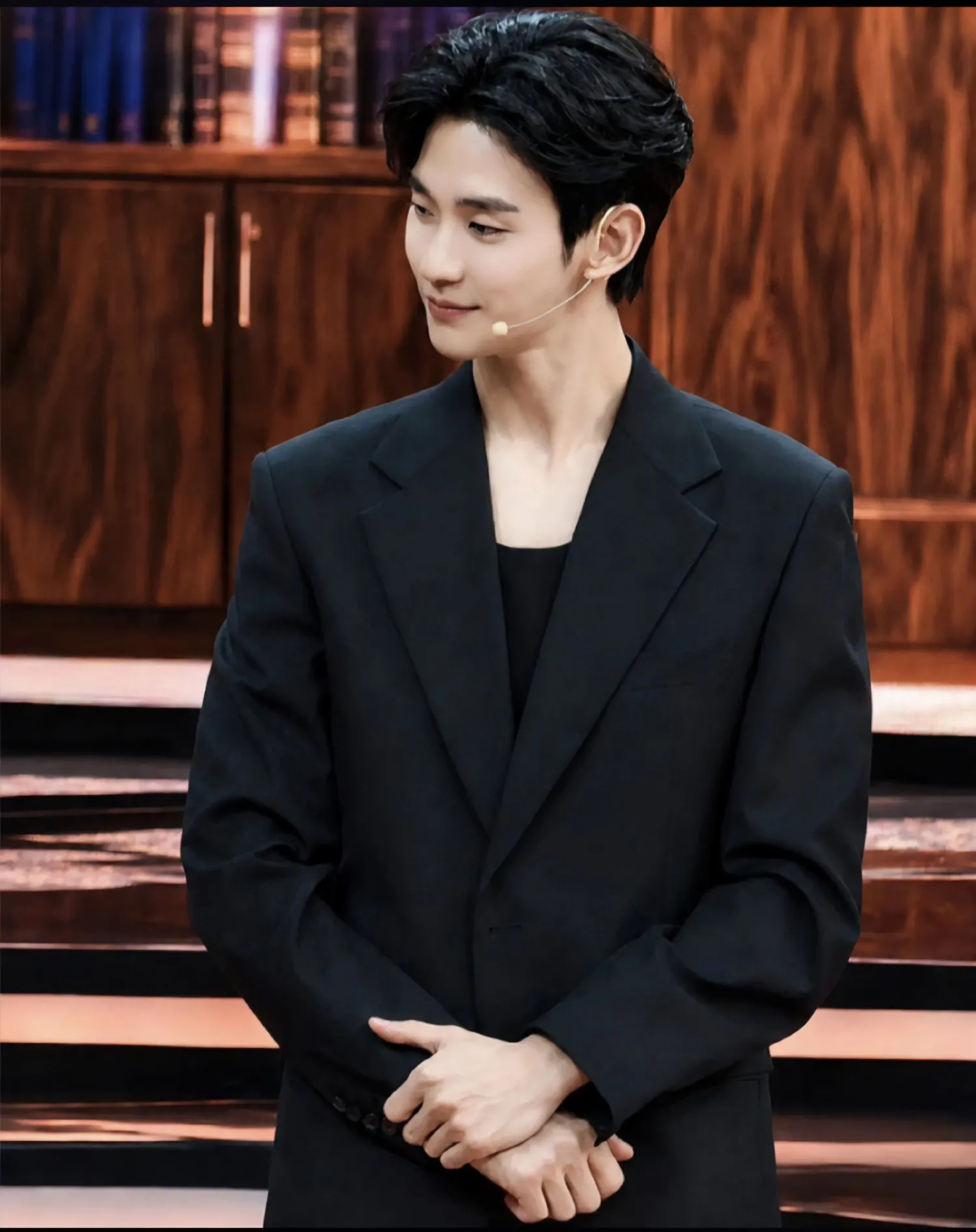 Recent activity shot of Kim Soohyun