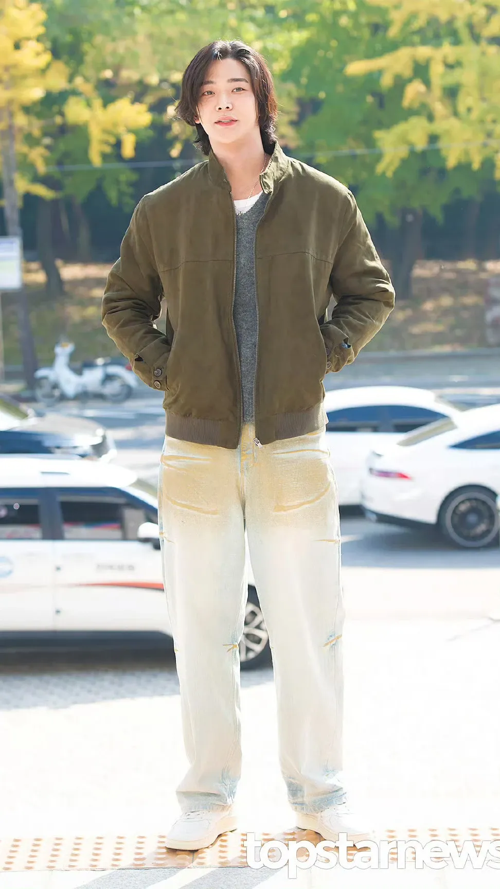 Cuplikan di balik layar dari Rowoon