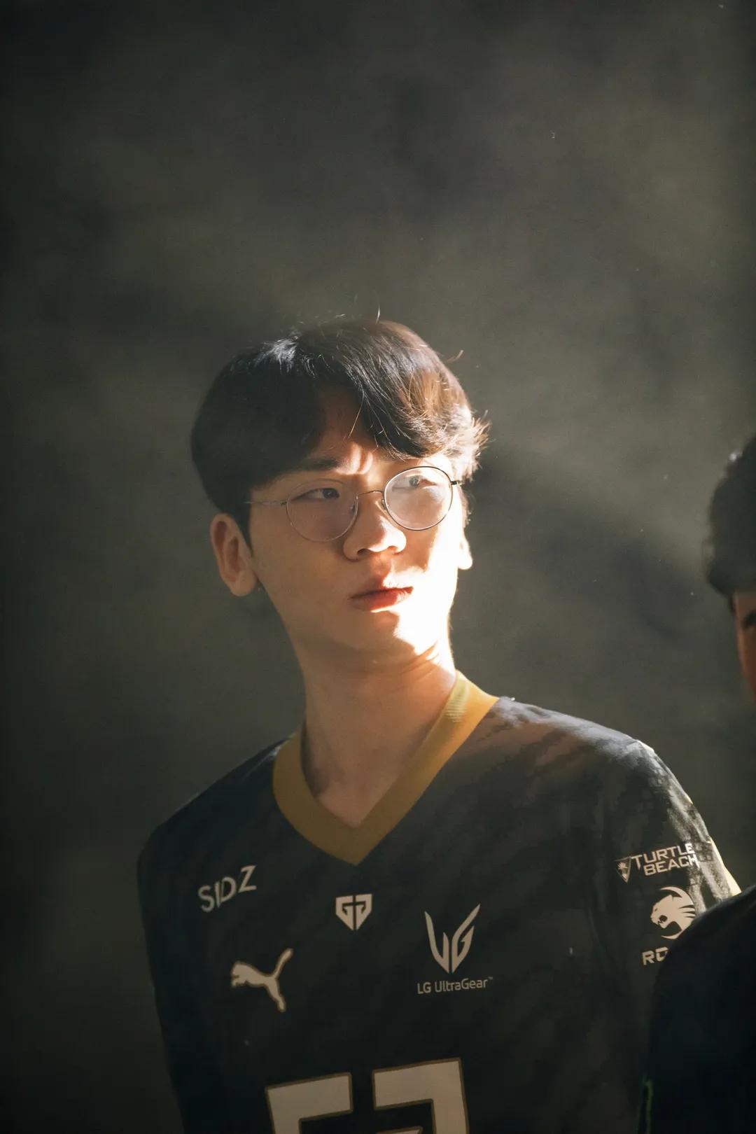 A moment captured by a fan of Doran