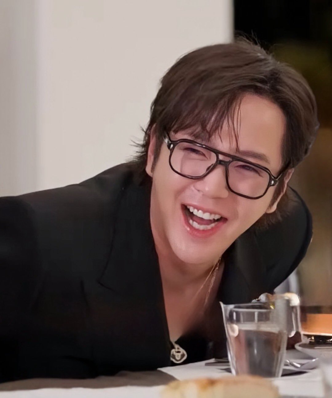 Latest photo of Jang Geunsuk