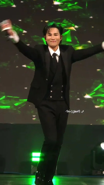 Representative background image loved by Kim Heejae fandom