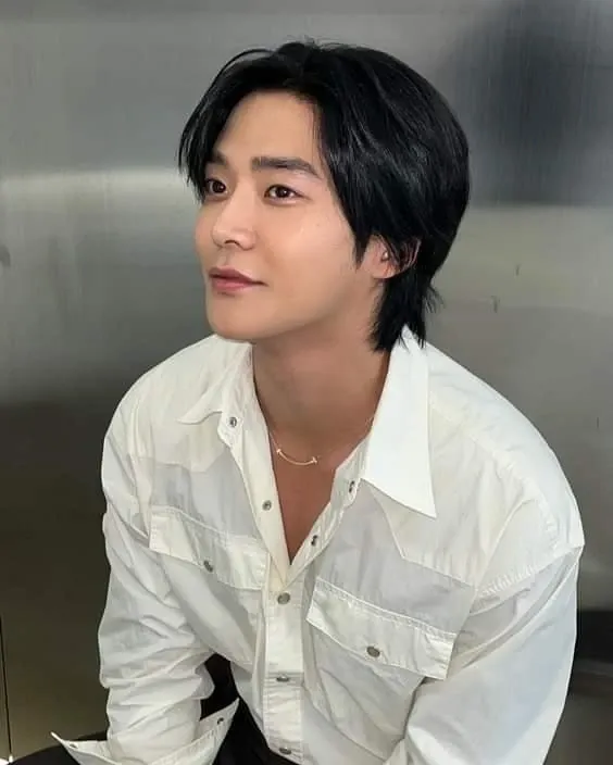 Foto kegiatan terbaru dari Rowoon
