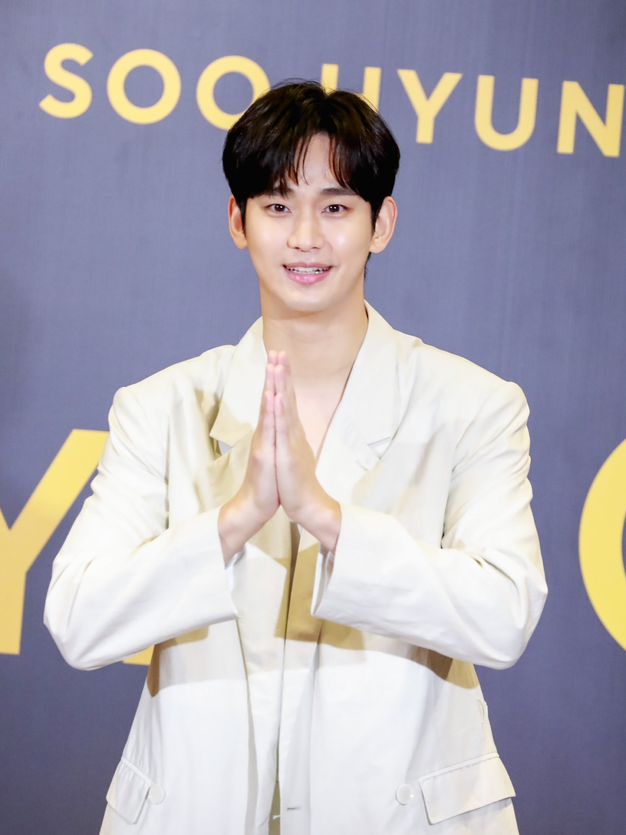 A moment captured by a fan of Kim Soohyun