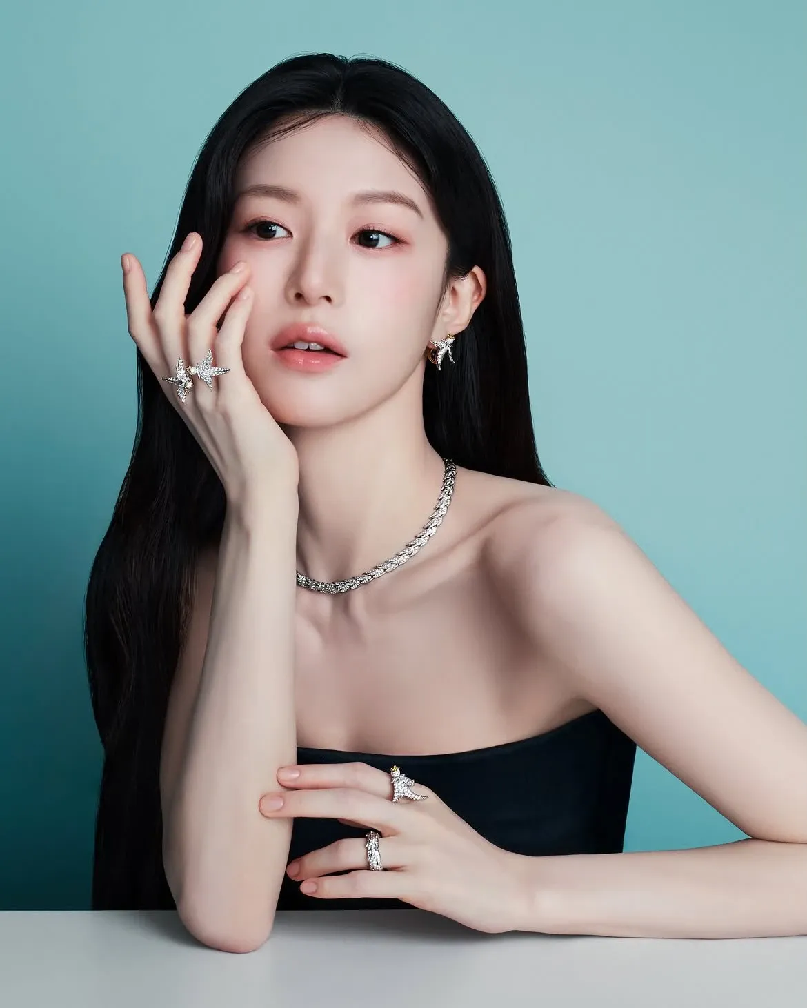 Latest photo of Go Younjung