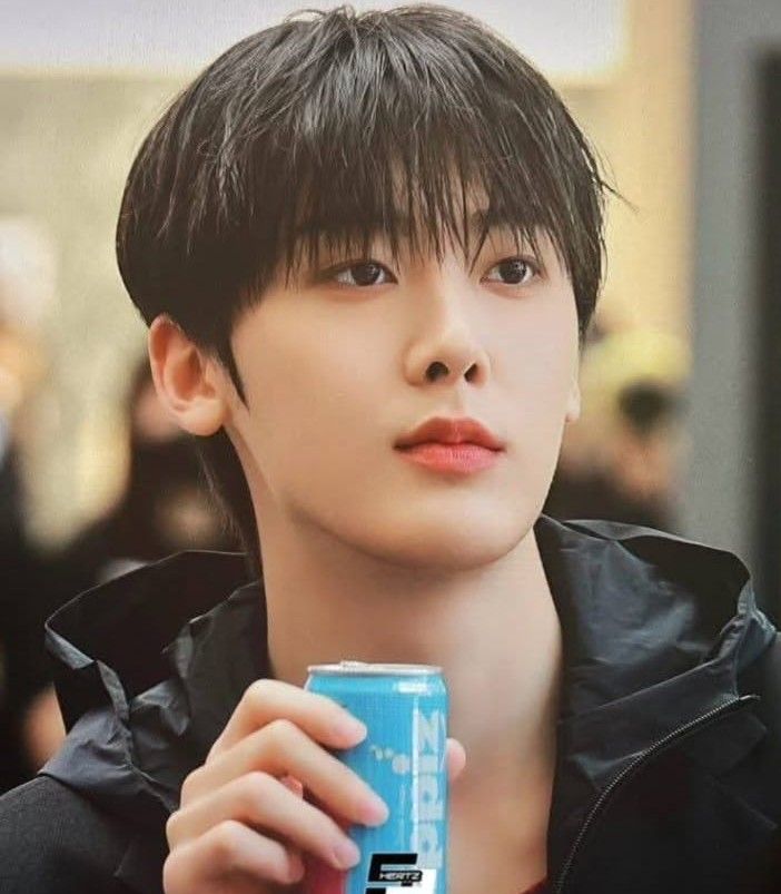 Behind-the-scenes cut of Yoon Sanha