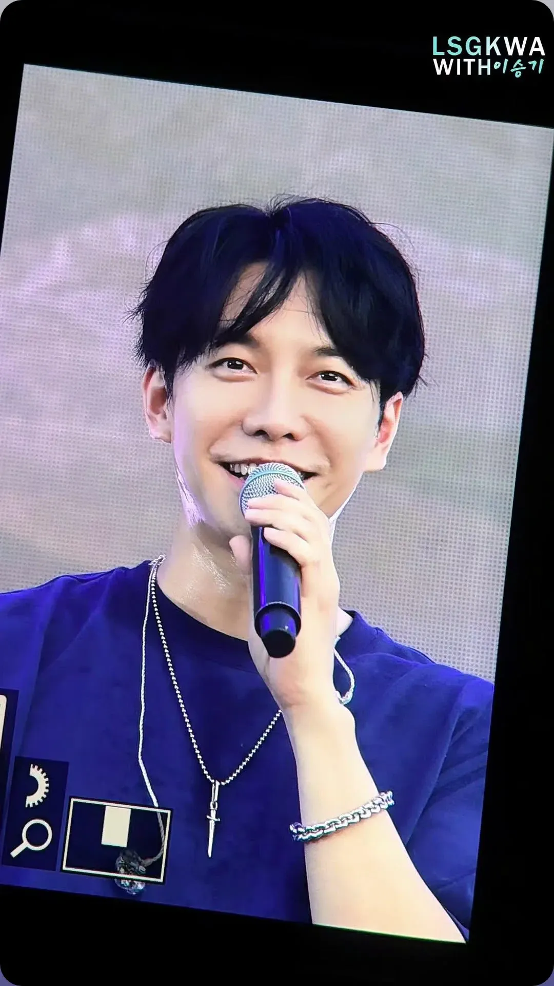 Foto kegiatan terbaru dari Lee Seunggi