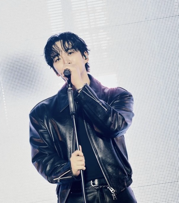 イ・ジュノの最近の活動ショット