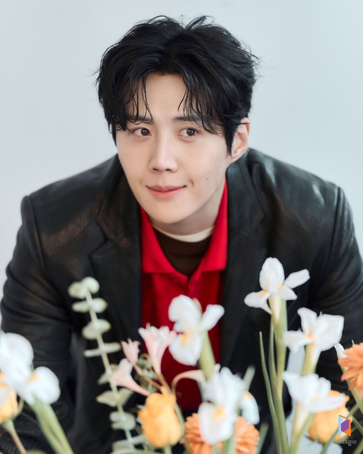 Behind-the-scenes cut of Kim Seonho