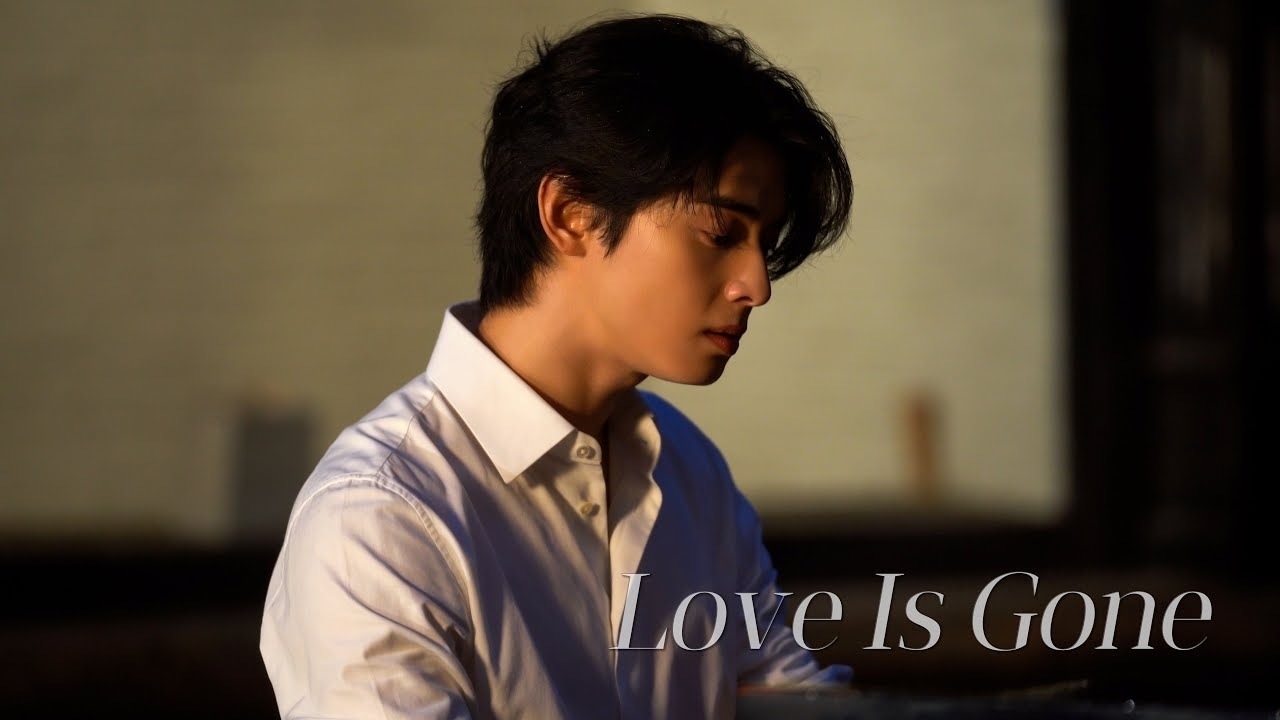 Latest photo of Cha Eunwoo