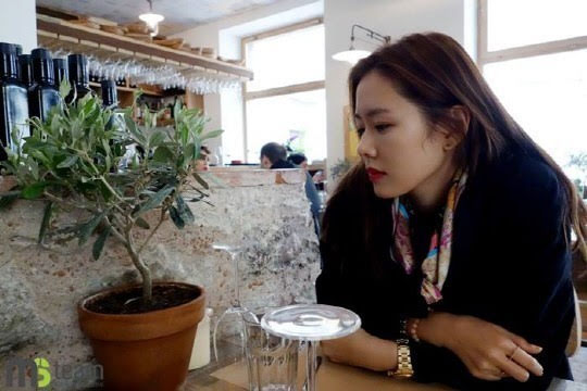 손예진의 비하인드 컷