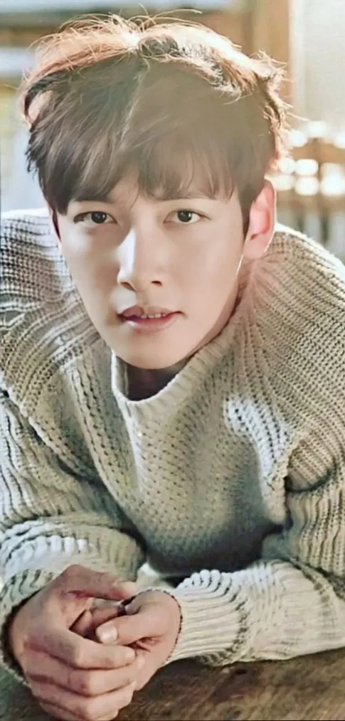 A moment captured by a fan of Ji Changwook