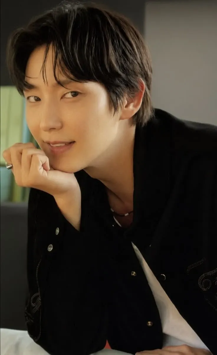 이준기 최근 활동샷