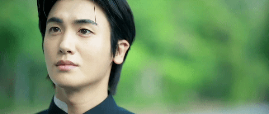 Behind-the-scenes cut of Park Hyungsik