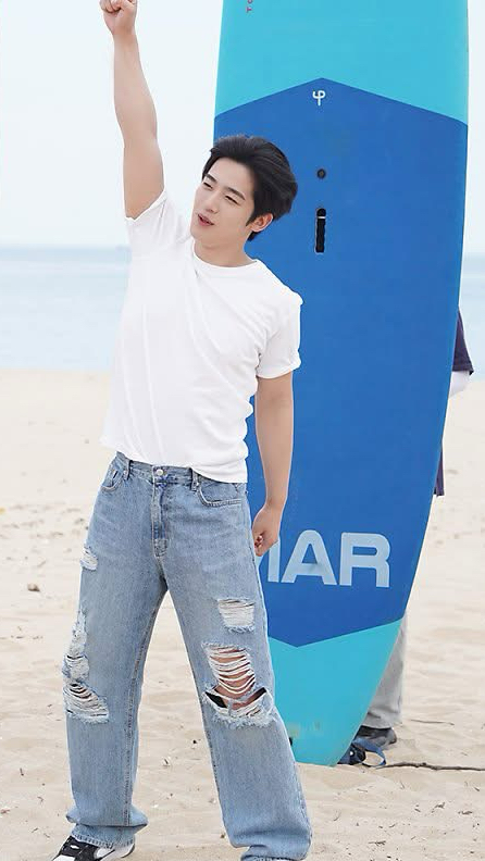 Today's popular wallpaper in Kim Yohan community