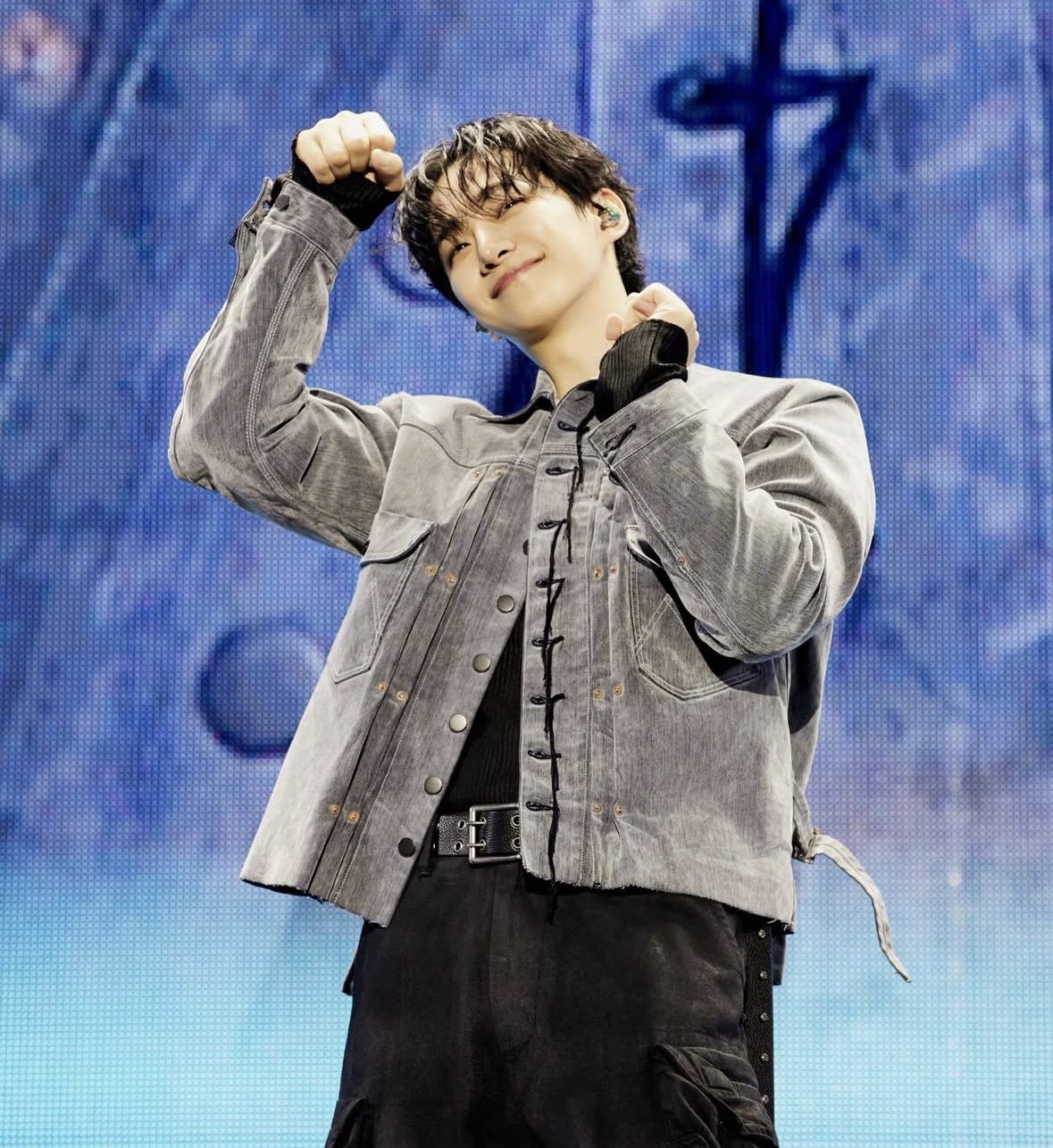 粉丝拍下的李俊昊瞬间