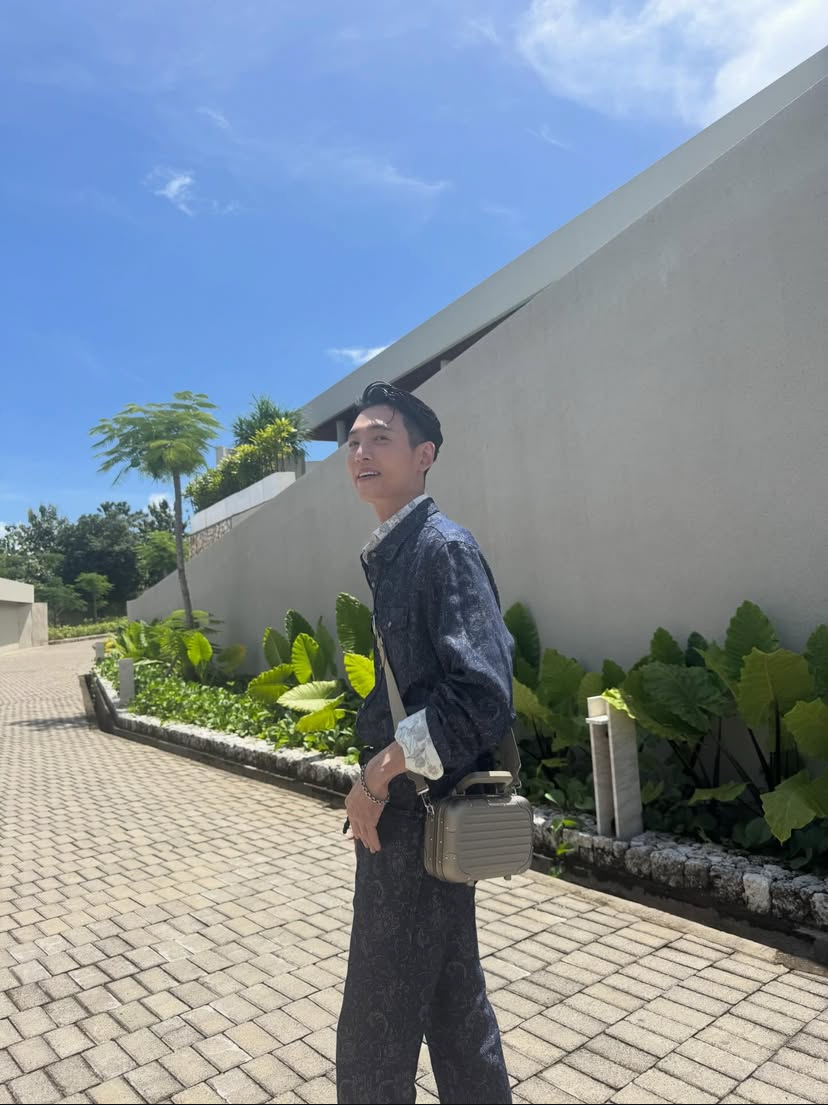 Recent activity shot of Jung Kyungho