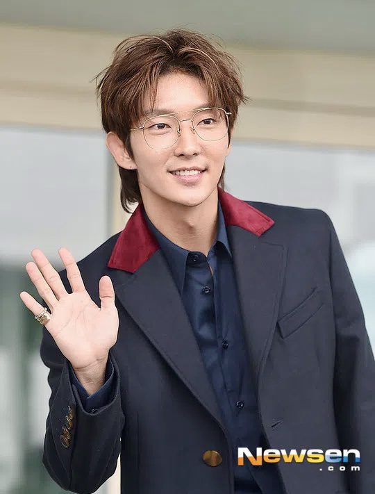 이준기 최근 활동샷