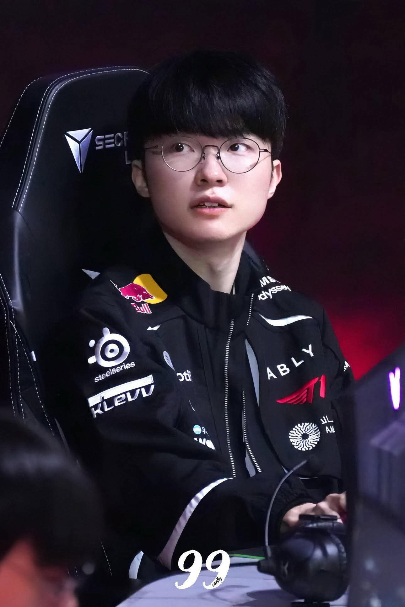 Latest photo of Faker