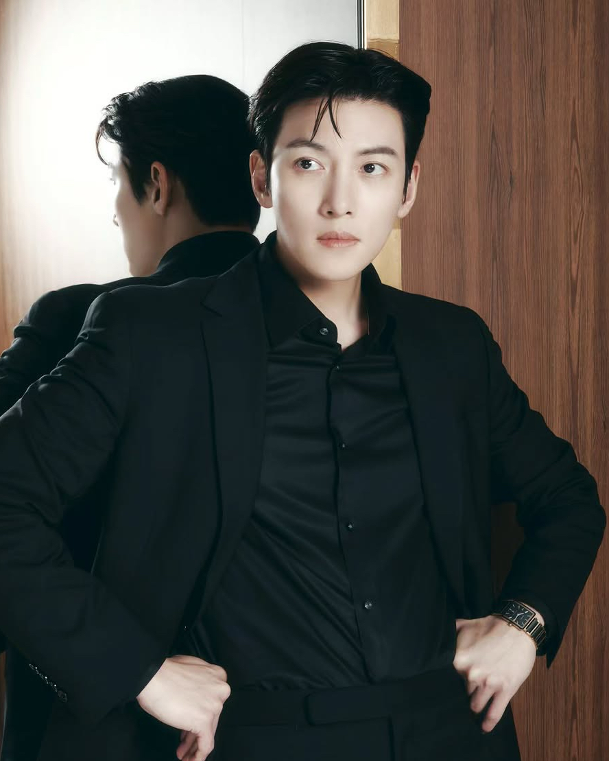 Latest photo of Ji Changwook