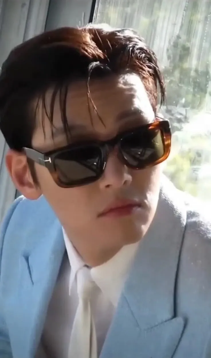 Recent activity shot of Ji Changwook