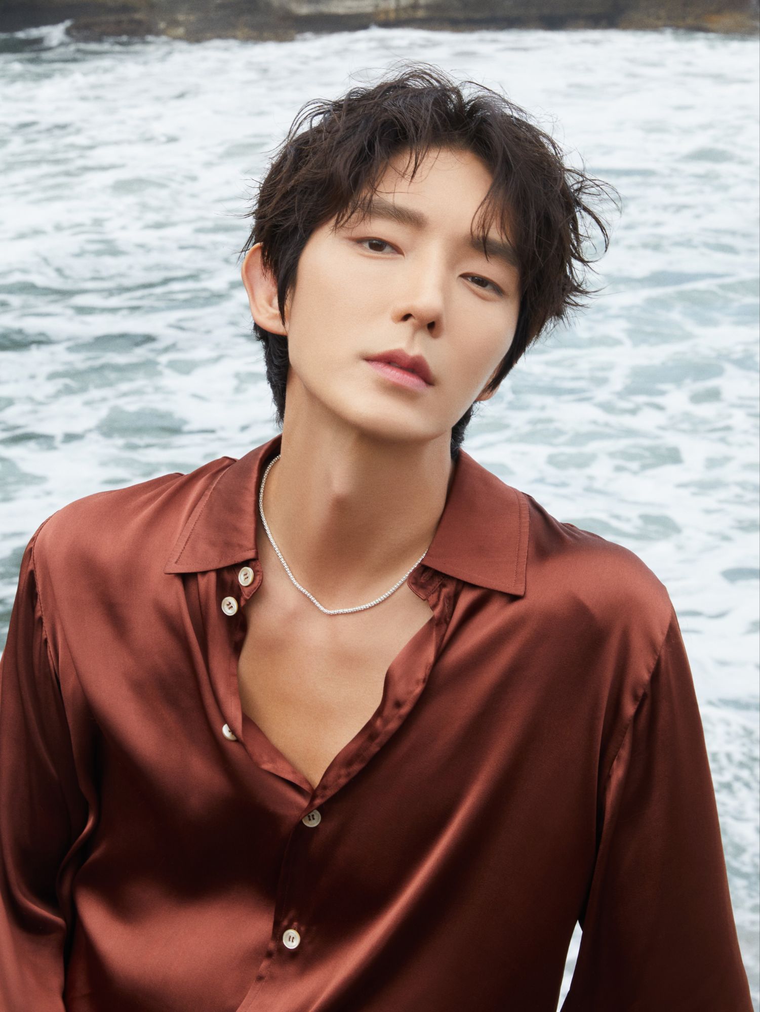 Recent activity shot of Lee Joongi