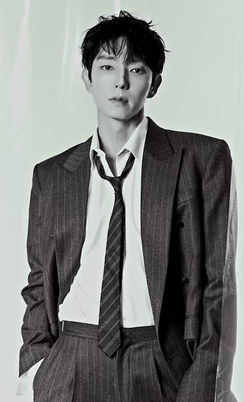 Recent activity shot of Lee Joongi